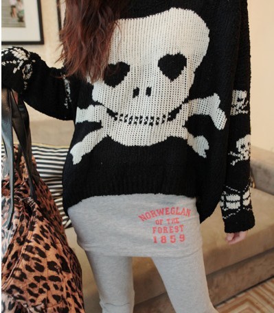 2012 Free Shipping Wome Fashion Brief Vintage Skull Knitted Pullover Sweater L9073