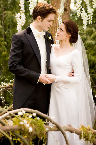 2012 Full Sleeves V-Neck Satin Sheath Buttons Kristen Twilight Bella Wedding Celebrity Dresses