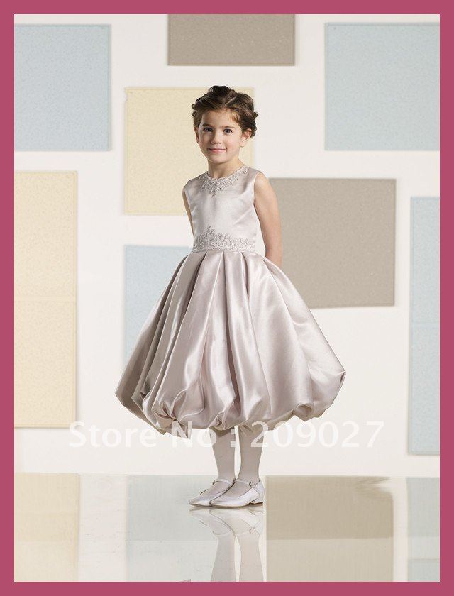 2012 Hot Free Shipping Designer Pretty Two Straps Appliques Taffeta Pleated Knee-length Ball Gown Flower Girl Dresses
