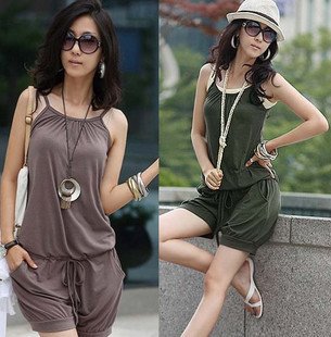 2012 hot sellWomen Fashion Sleeveless Romper Strap Short Jumpsuit Scoop 3 Colors free shopping