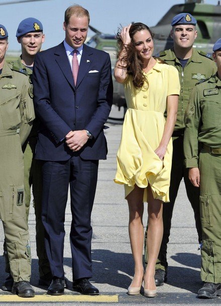 2012 hotte sale Kate Middleton Vintage Chiffon light yellow Dress free shipping DFGE65456457