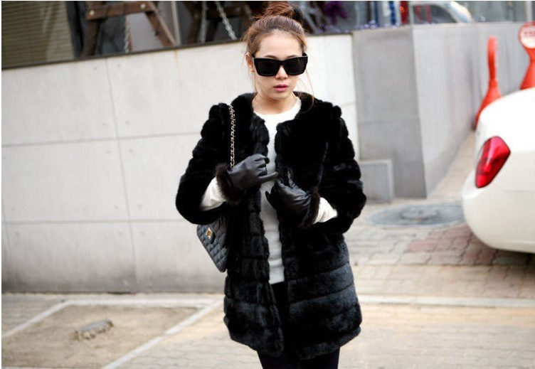 2012 Korean women's dress winter dress fashion all-match round neck long black coat