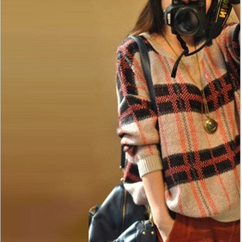 2012 loose vintage sweater basic shirt women's batwing sleeve sweater female coat