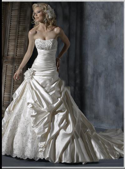 2012 new Free Shipping! New Style Hot Sell Vogue Strapless Sleeveless Lace up Wedding Dresses Bride Gown + gifts