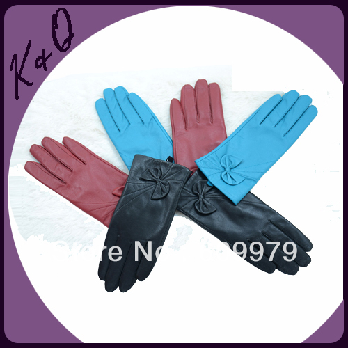 2012 New Genuine Leather fashion hand gloves Made by Grade-A Goat/Sheep Skin Size of S, M, L