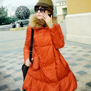 2012 new style wholesale long raccoon fur collar thick women down jacket double breasted fur collar simachev