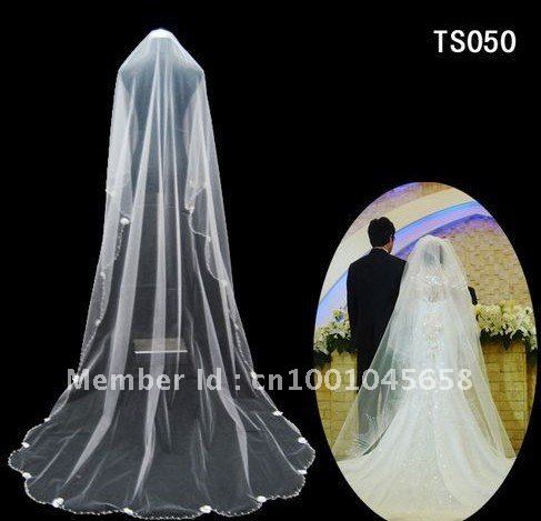 2012 New three Layer Cathedral Embroidery Lace Wedding Bridal Veils
