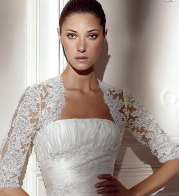 2012 sell like hot cakesFreeshipping Wholesale and Retail Custom Made Best Selling Elegant Lace Bridal Bolero