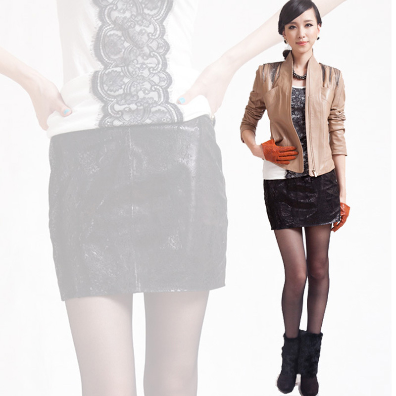 2012 serpentine pattern women's leather skirt slim hip half-length short skirt son genuine leather skirt