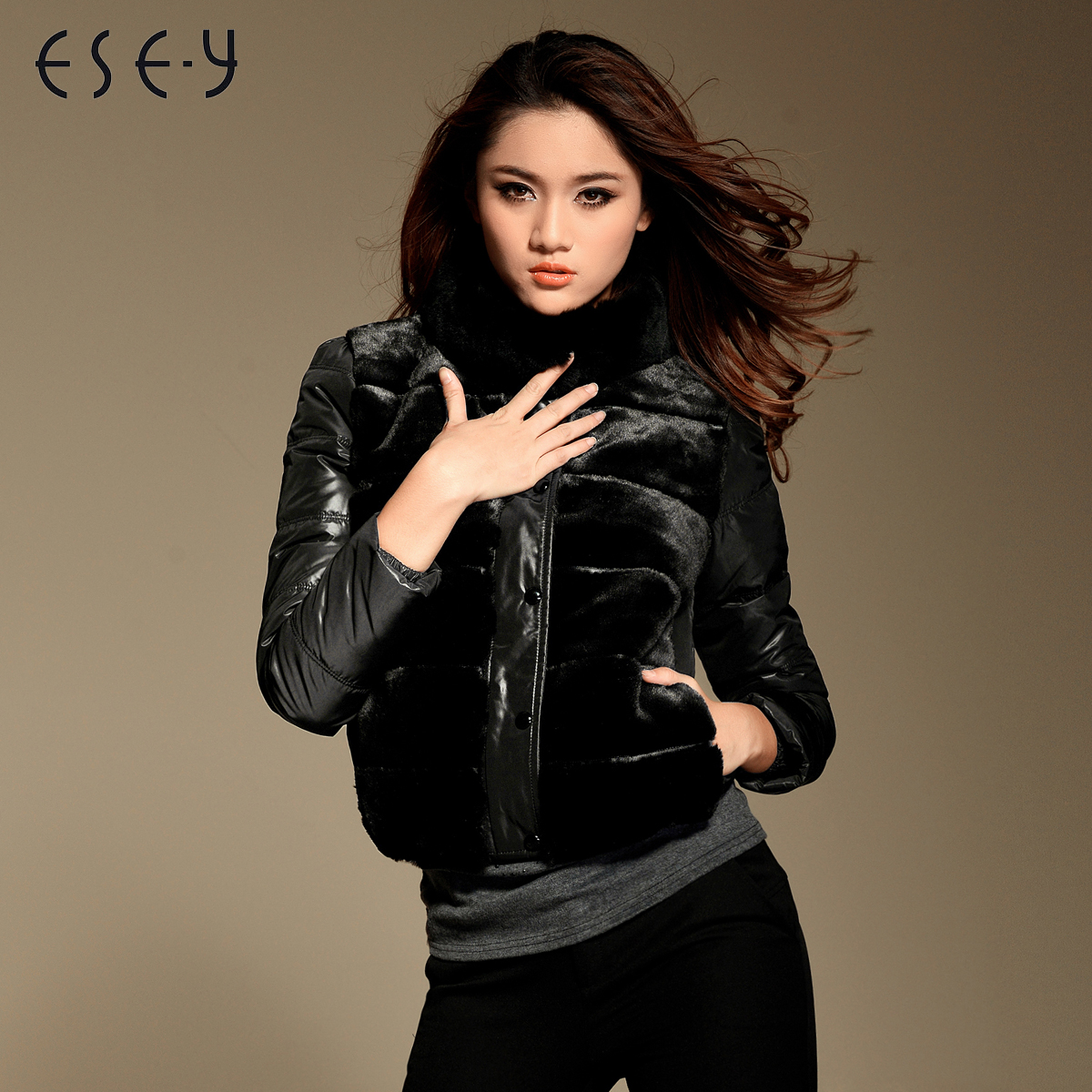 2012 short design slim rex rabbit hair patchwork thickening down coat female yrf2017