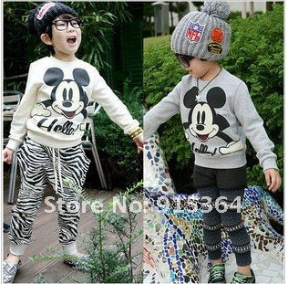 2012 spring and models children's clothing sweater children's cotton sweater cartoon Mickey Mouse Kids sweater