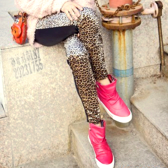 2012 spring leopard print faux leather backwa-rds and patchwork ankle length trousers fashion legging female