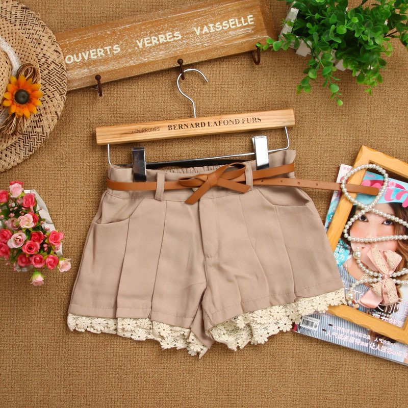 2012 spring sweet 100% cotton laciness elastic shorts culottes hk189 with belt