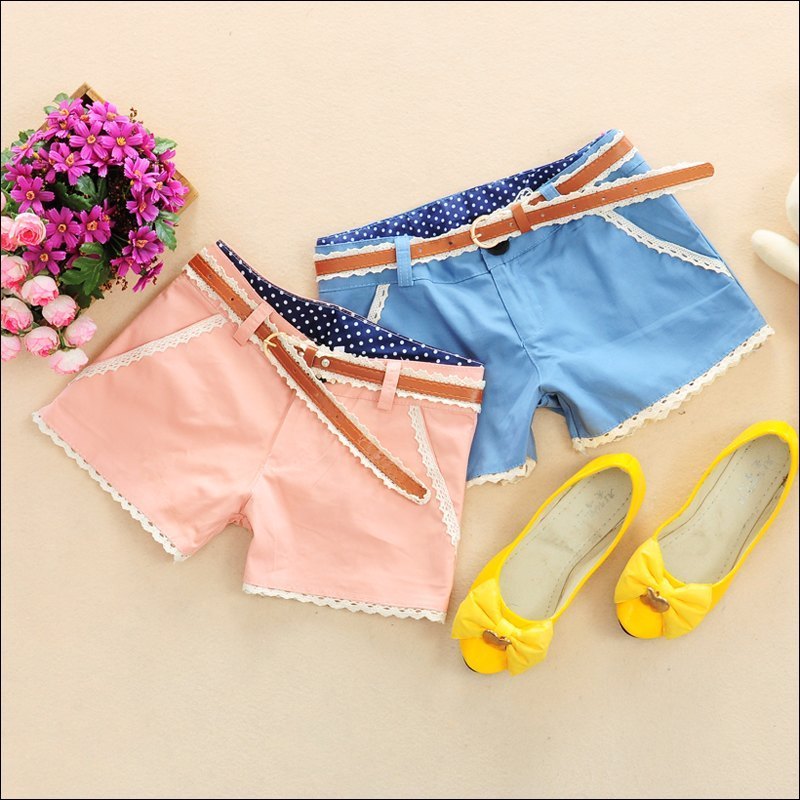 2012 spring women's 0c530 classic lace decoration washed cotton brief shorts