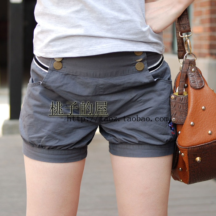 2012 summer women's a02 embroidery kitten push-up casual shorts