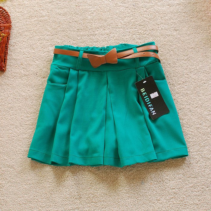 2012 summer Women vivi trousers shorts culottes loose pants