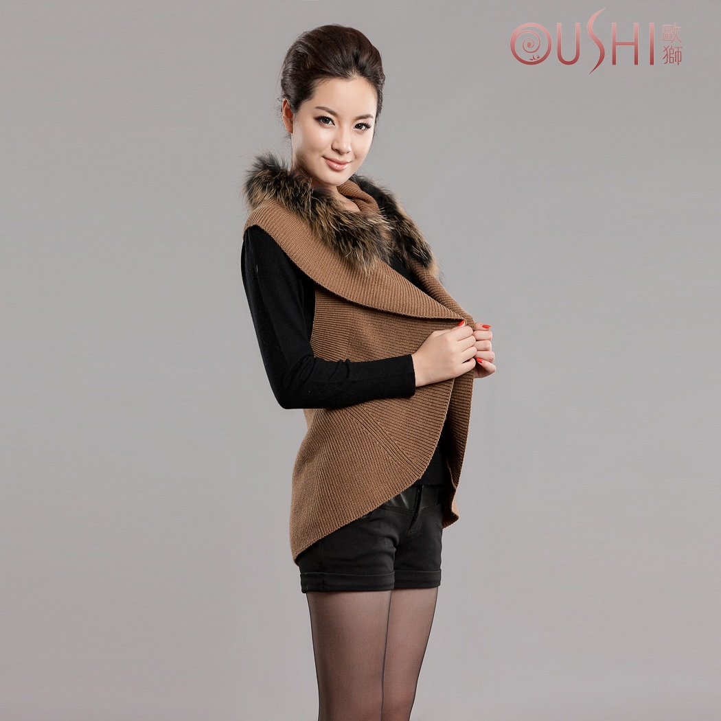 2012 sweater female vest type sweater fur collar sleeveless vest fashion all-match cardigan y361