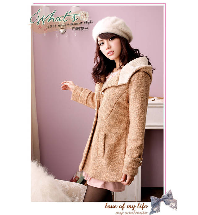 2012 white lady's wool? Double breasted wool cap coat in 10988