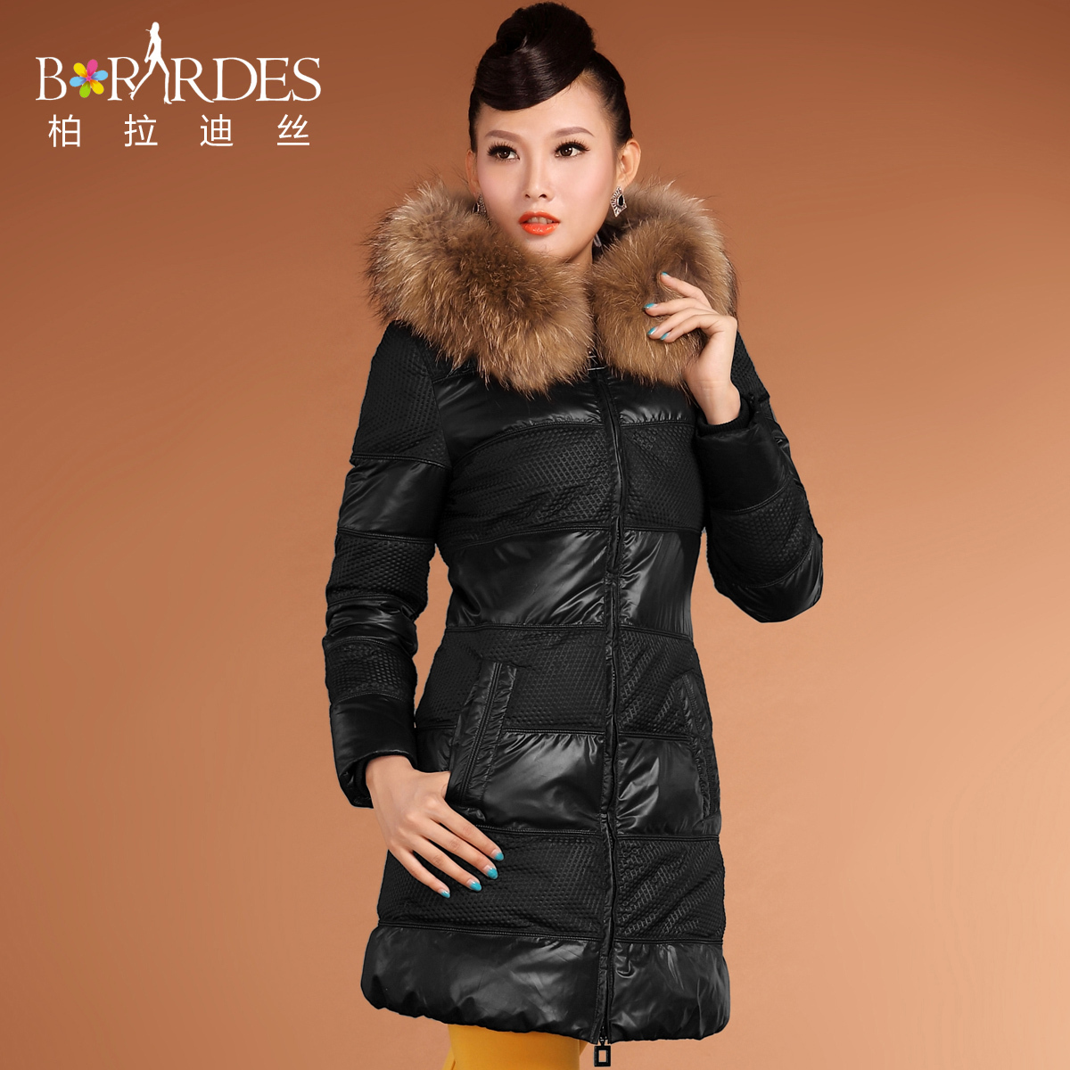 2012 winter luxury big fur collar down coats