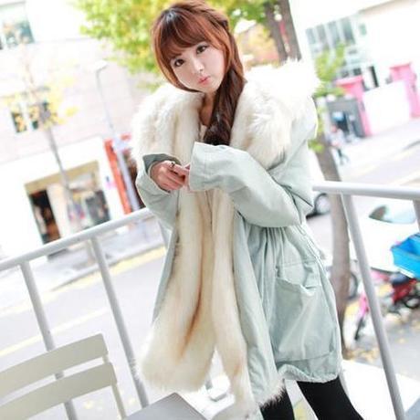 2012 winter maternity clothing thickening maternity cotton-padded jacket berber fleece raccoon fur maternity wadded jacket
