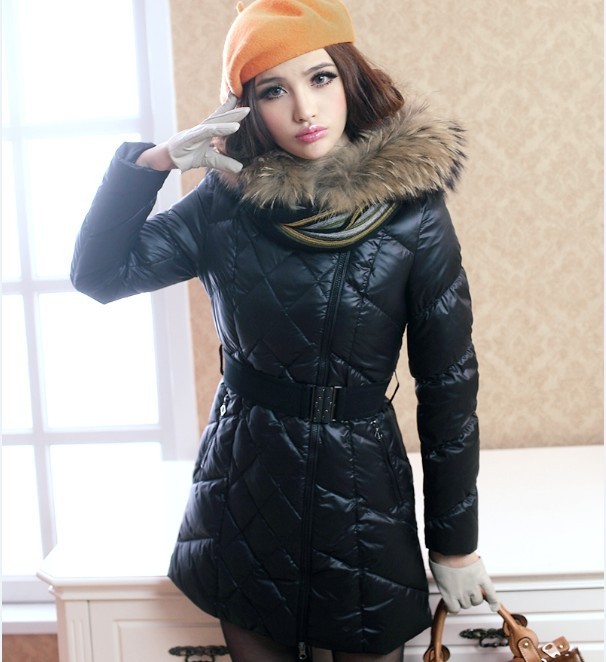 2012 winter slim medium-long down coat female raccoon large fur collar with a hood