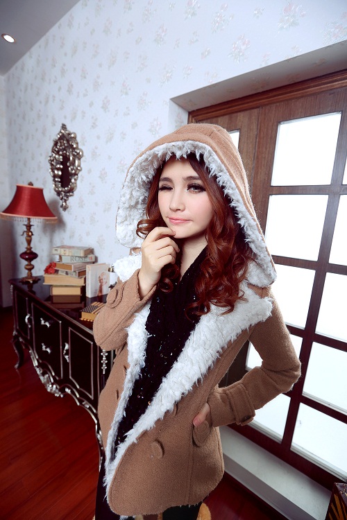 2012 winter women's thickening wadded jacket plus size with a hood overcoat female 059 camel