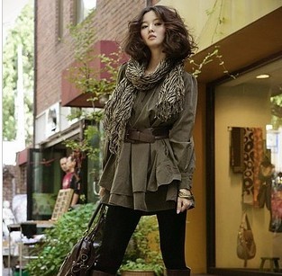 2012 women's autumn hot-selling elegant faux leather velvet elegant o-neck casual belt one-piece dress 8110
