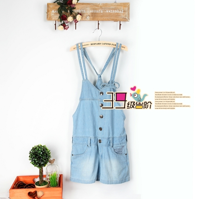 2012 women's spring and summer vintage wearing white water wash denim bib pants one piece shorts plus size