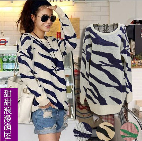 2013 autumn and winter 536538 casual all-match zebra print loose medium-long o-neck pullover sweater outerwear