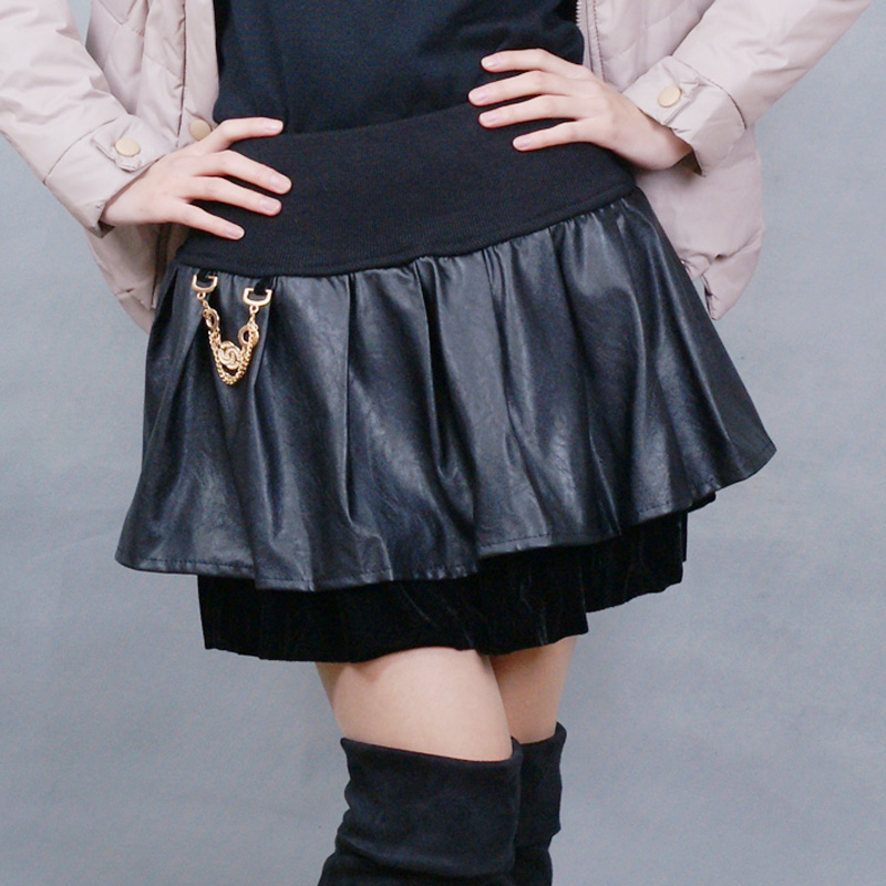 2013 autumn and winter all-match slim leather skirt PU girgashites half-length short skirt son 8827