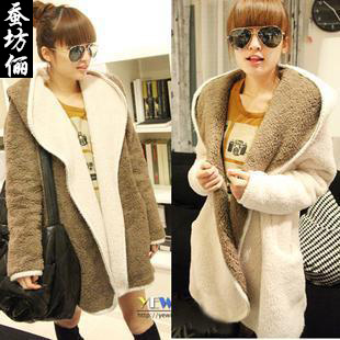 2013 Autumn and winter loose plus size maternity outerwear with a hood cardigan reversible maternity wadded jacket Brand New