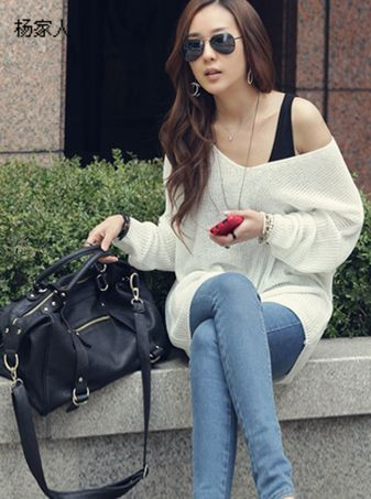 2013 autumn and winter women batwing sleeve with a hood pullover deep v neck long-sleeve sweater loose plus size sweater