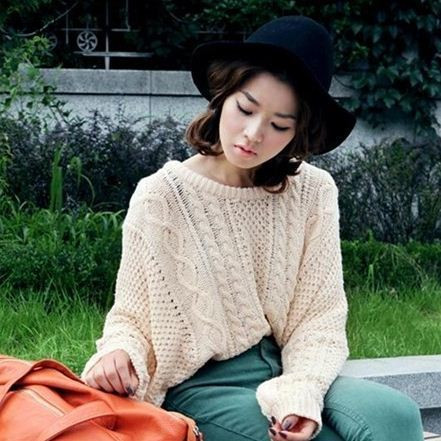 2013 autumn and winter women fashion twist stripe batwing sleeve loose plus size o-neck sweater