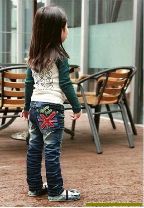2013 Baby girl jeans girl embroidered jeans children m word cowboy pants girl embroidered jeans Free shipping (5 pieces/lot)