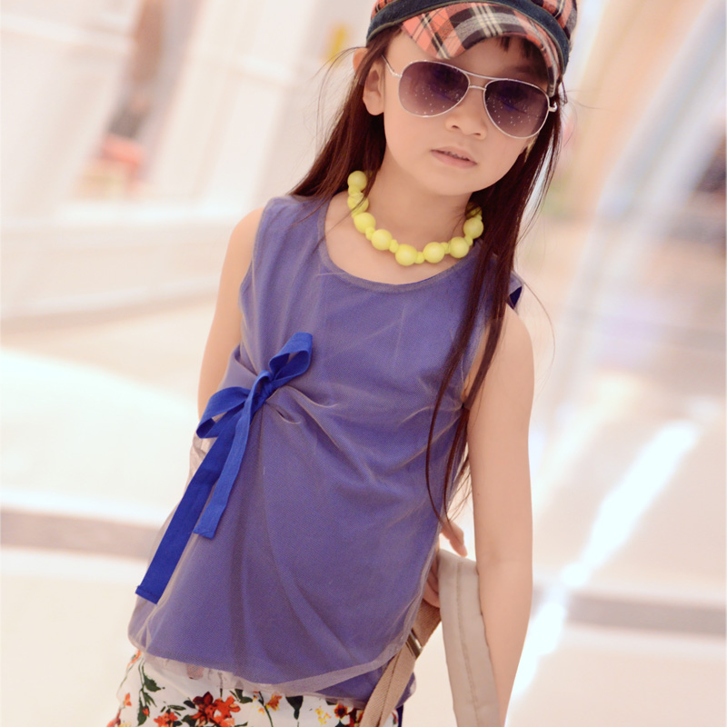 2013 children's clothing european version of the female purple all-match vest