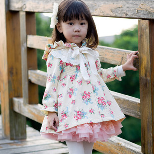 2013 Children's clothing, little girl's coat with rose print in Sping and autumn, the princess coat