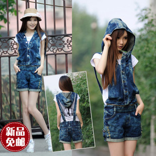 2013 cotton fashionable jumpsuits hole in denim overalls shorts in the summer of cultivate one's morality show thin cap loose