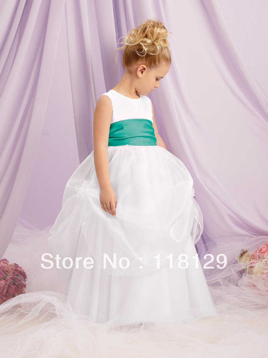 2013 Customize  Round neck Ballgown Floor  Length Sleeveless Organza Sashes/Ribbons Flower Girl Dresses 2246