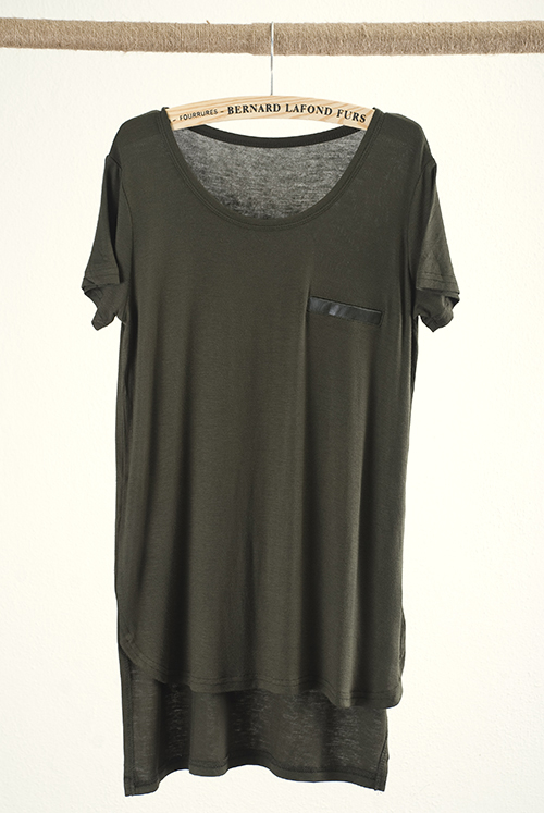 2013 fashion modal leather pocket t-shirt black classic loose t-shirt body basic all-match t-shirt DFB0033