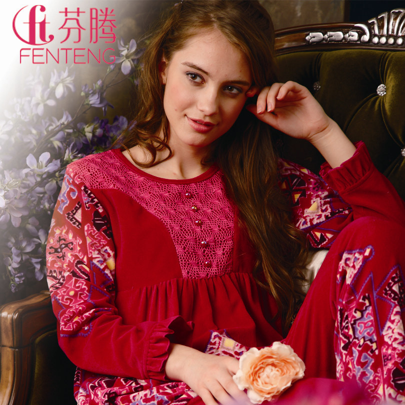 2013 free shipping 99 sleepwear 2013 women's stripe super falagou coral fleece lounge set nightgown
