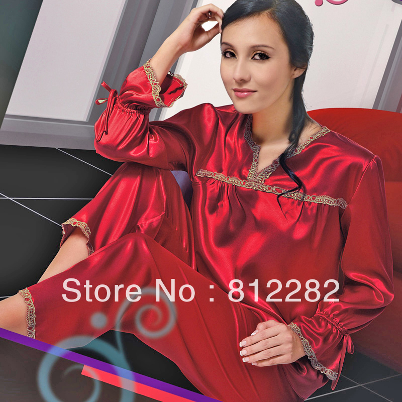 2013 Free shipping hot sale sexy stylish and elegance silky satin ladies red pajamas set 9927