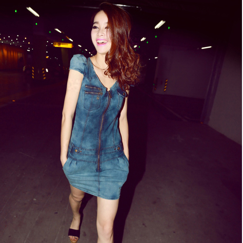 2013 Free Shipping New Arrival B 4024 water wash denim puff sleeve slim short-sleeve dress real pictures with model 18-270g