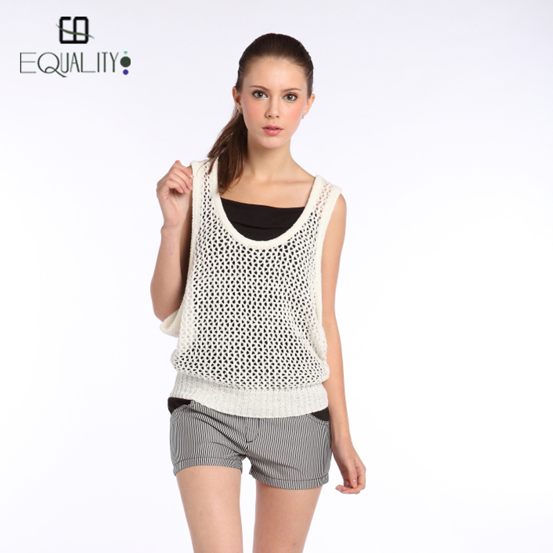 2013 Free shipping spring loose cutout knitted women's white black vest