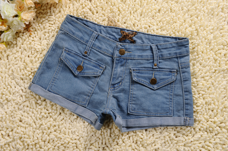 2013 Free shipping zipper paillette ornament pockets shorts for summer free size denim shorts women 8077