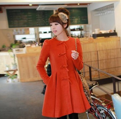 2013 Free Shipping2013 Korean version of the spring selling new women's fashion Slim skirt style coat woolen coat 1412