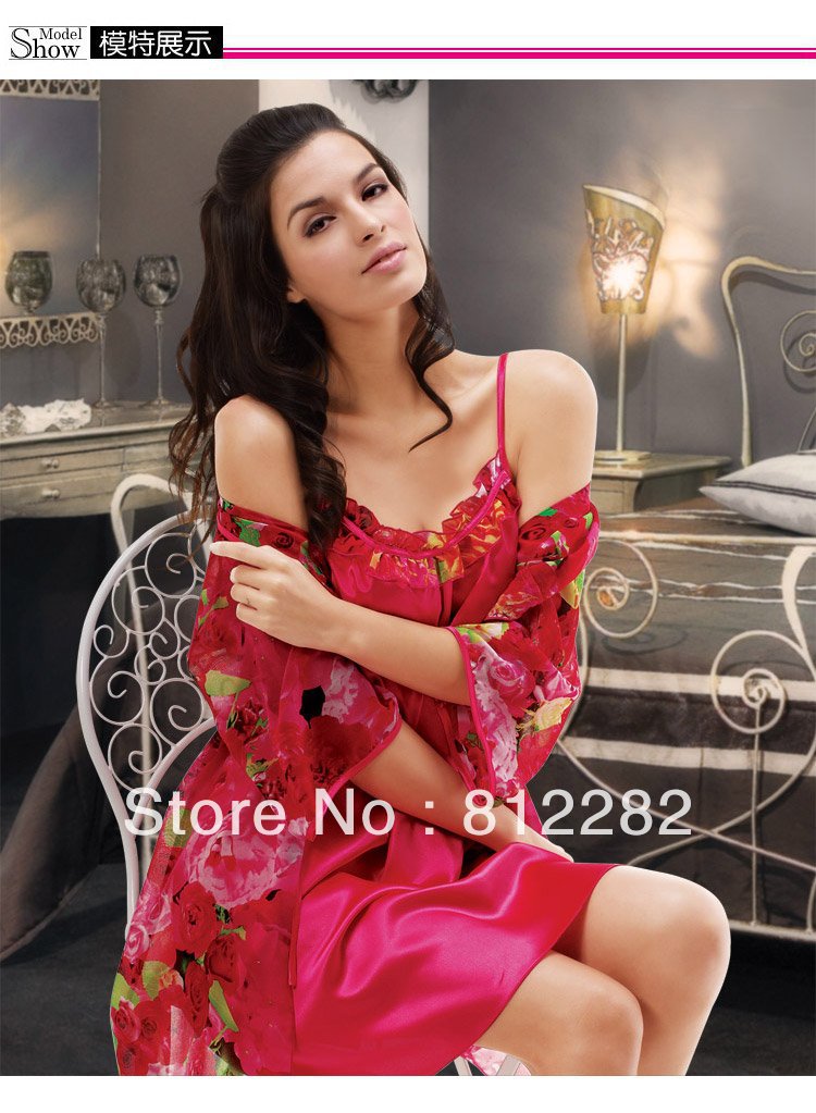 2013 Hot sale sexy silky satin ladies robe nightgown set 8024