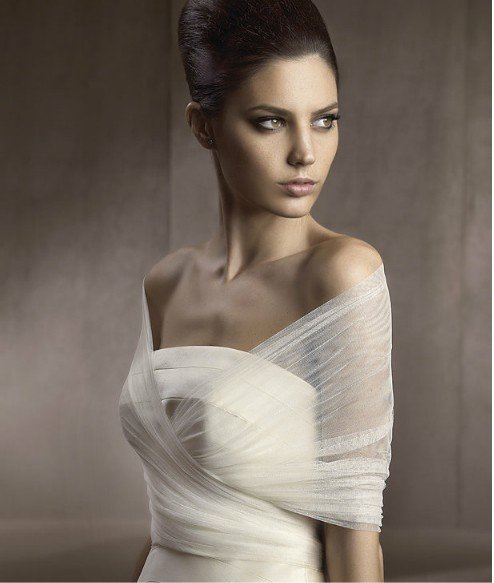 2013 Latest Style Beautiful Tulle Bridal Jacket