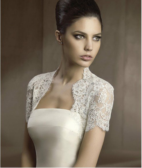 2013 Latest Style Beautiful White Lace Wedding Jacket