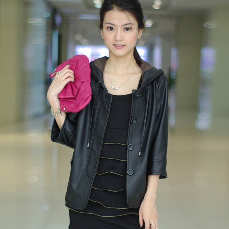 2013 leather clothing female genuine leather clothing sheepskin leather clothing short design hooded three quarter sleeve