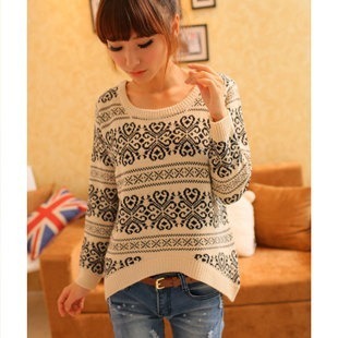 2013 loose short design pullover sweater outerwear vintage o-neck basic shirt female Free Shipping